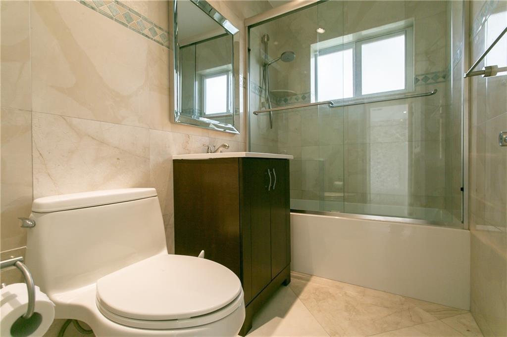 LAUDER GATE ISLES - Residential