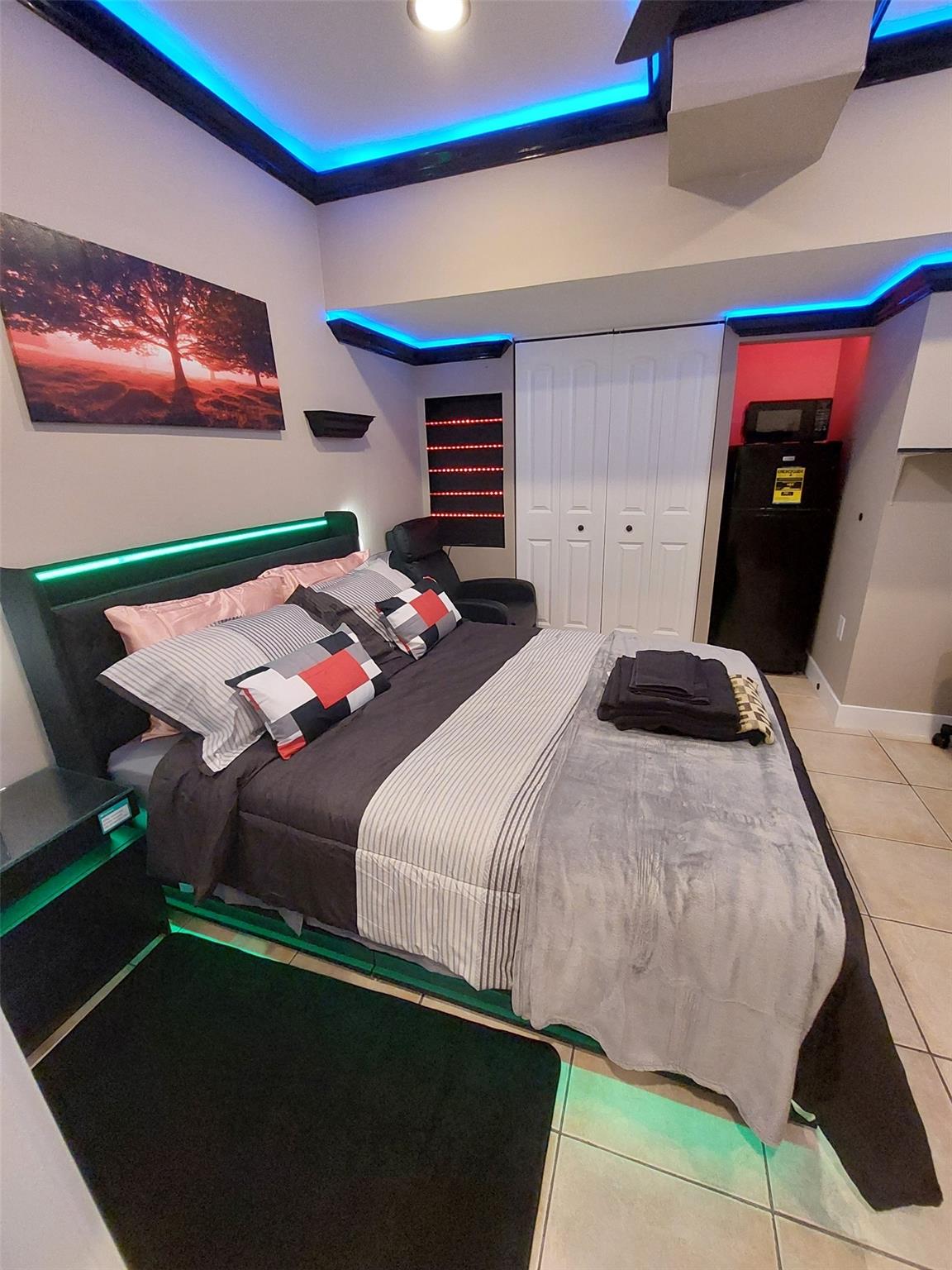 Country Lake Manors Sec 0 - Residential Lease