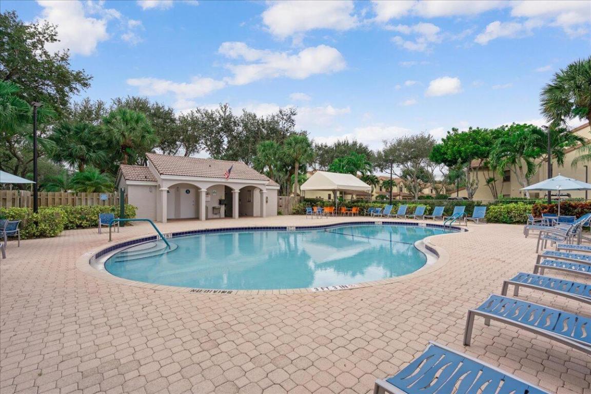 ALEXANDRA VILLAGE CONDO - Residential