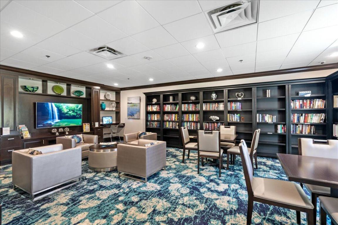 ALEXANDRA VILLAGE CONDO - Residential