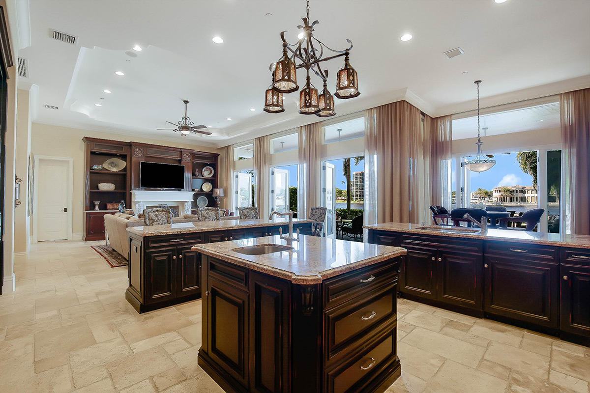 OCEAN COVE - Residential