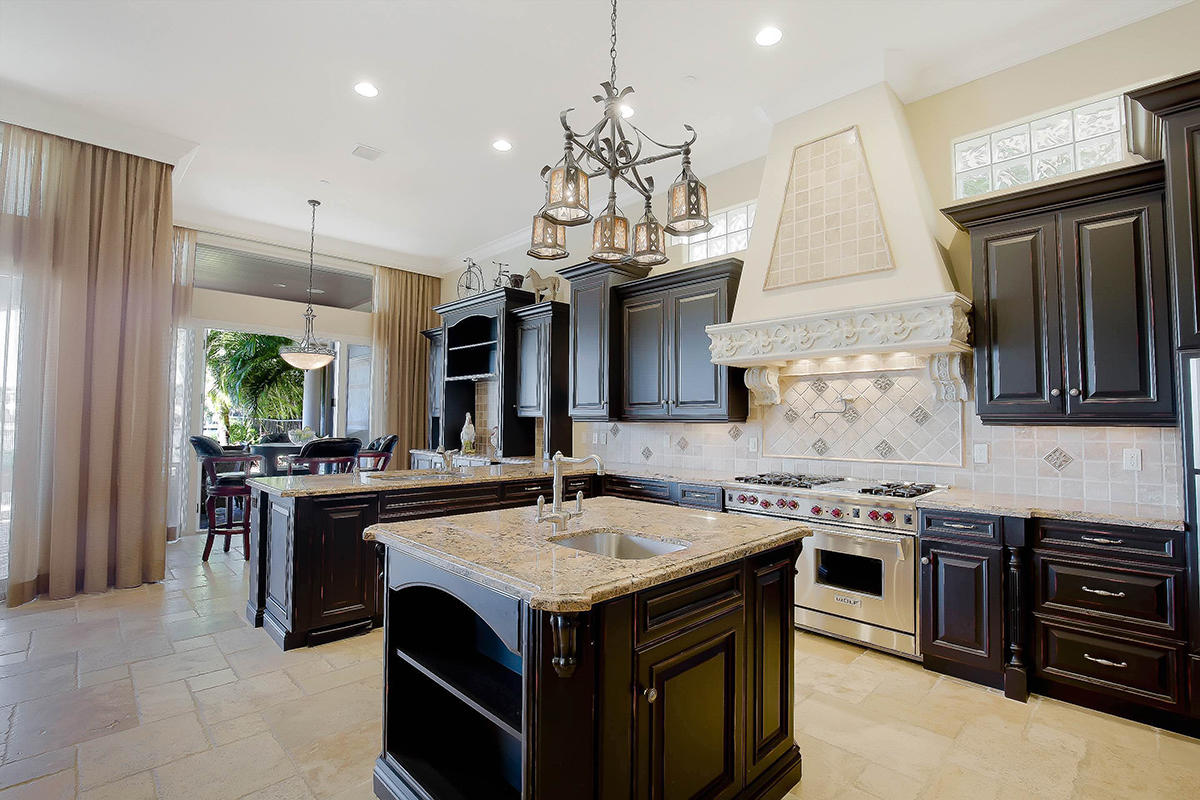 OCEAN COVE - Residential