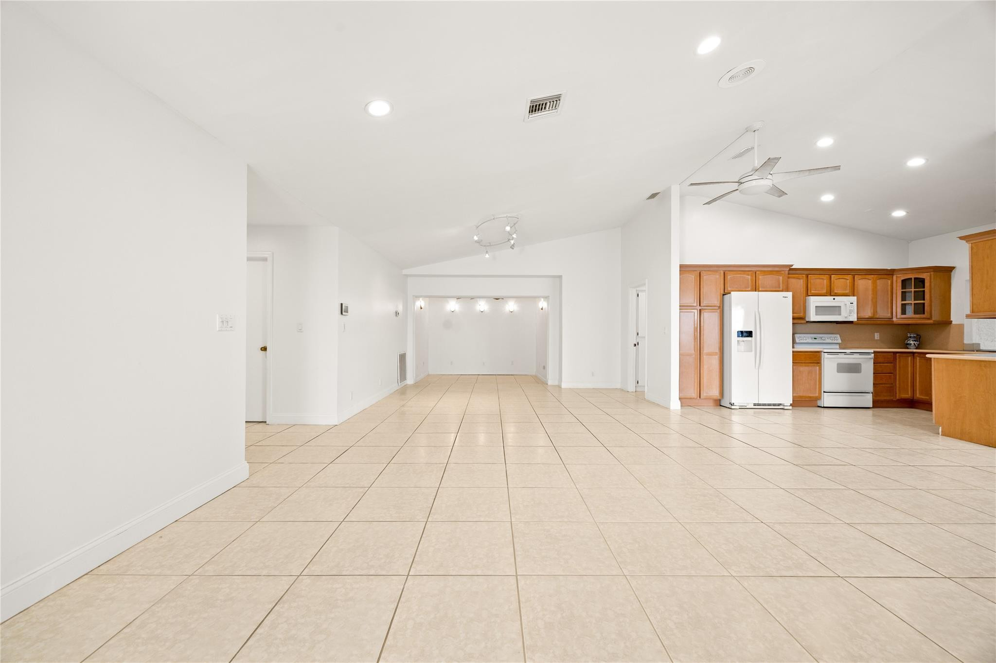 Pradera Via Verde Ph 01 R - Residential Lease