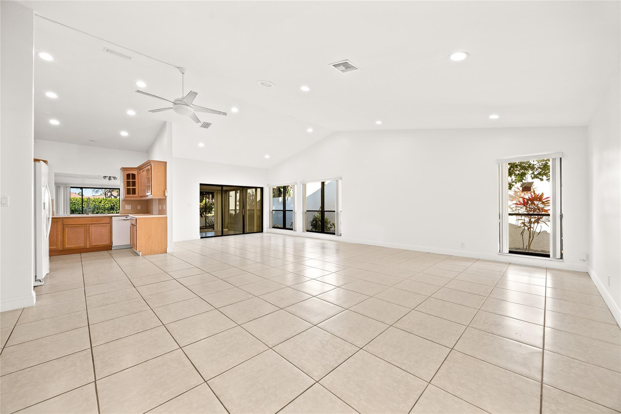 Pradera Via Verde Ph 01 R - Residential Lease