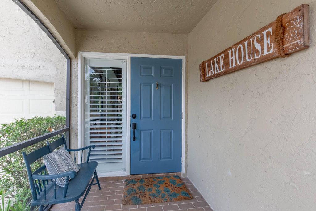 Photo of 1734 Harborside Circle, Wellington, FL 33414 (MLS # B26016965)