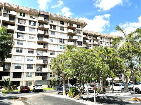 Photo of 777 S Federal Highway #Rp604, Pompano Beach, FL 33062 (MLS # F10475168)