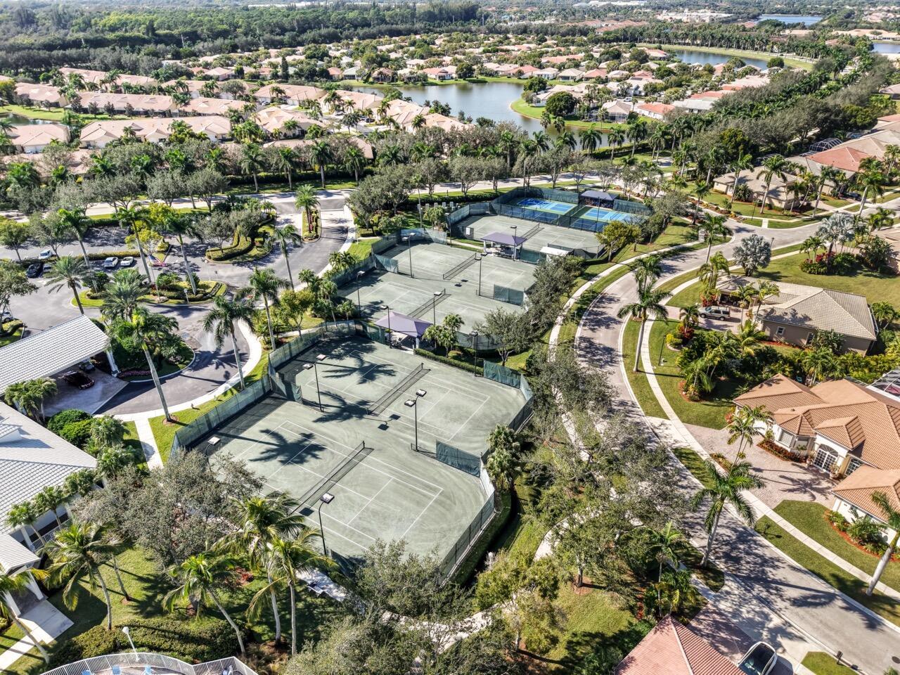 BAYWINDS RPD 8 - Residential