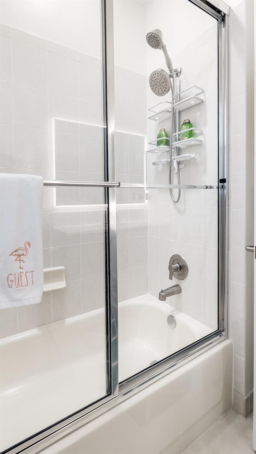 BAYWINDS RPD 8 - Residential