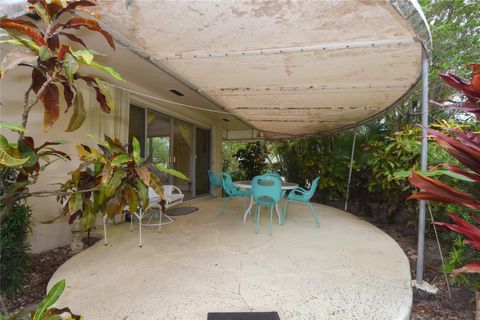 Single Family Residence in Pompano Beach FL 1431 Ocean Blvd #59 Blvd 30.jpg