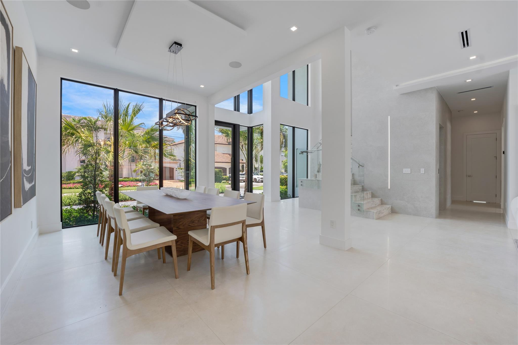 948 Banyan Drive