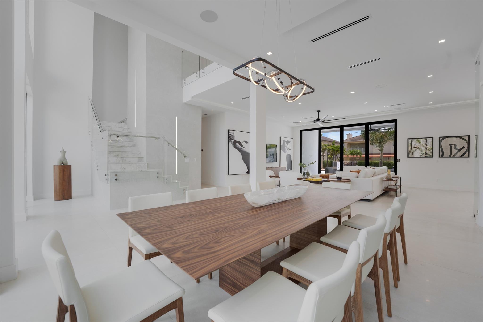 948 Banyan Drive