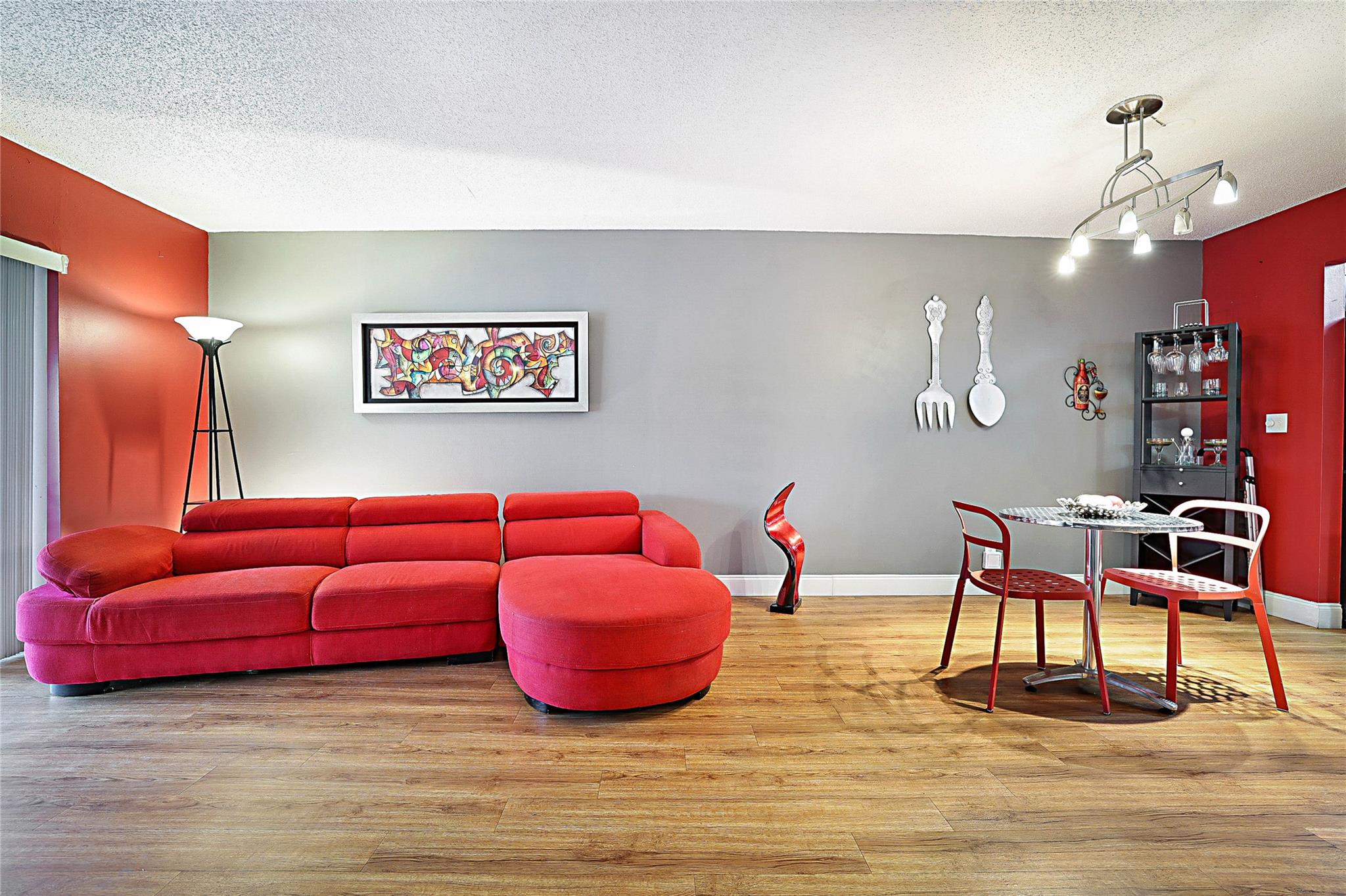Forest Hills Condo - Residential