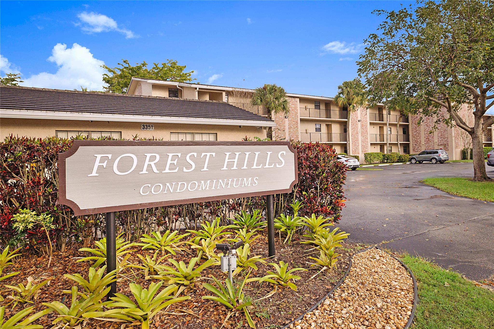 Forest Hills Condo - Residential