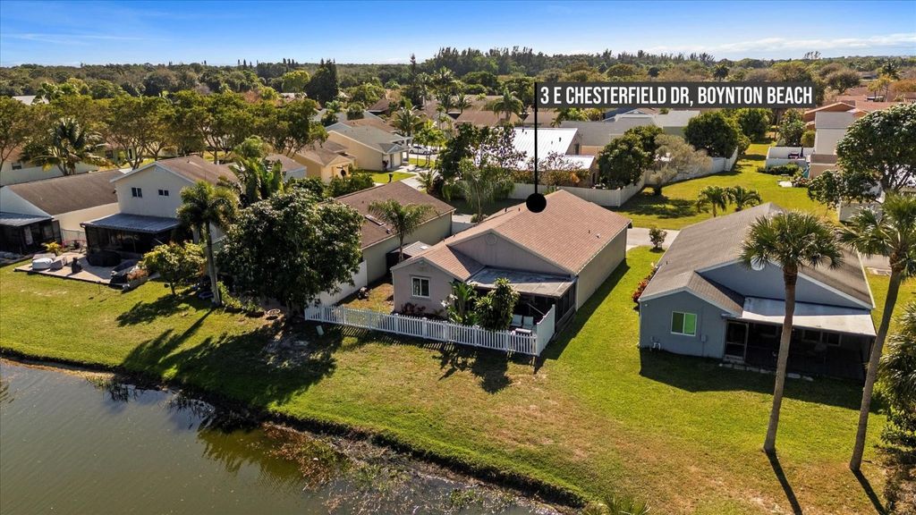 Photo of 3 E Chesterfield Drive, Boynton Beach, FL 33426 (MLS # F10548962)