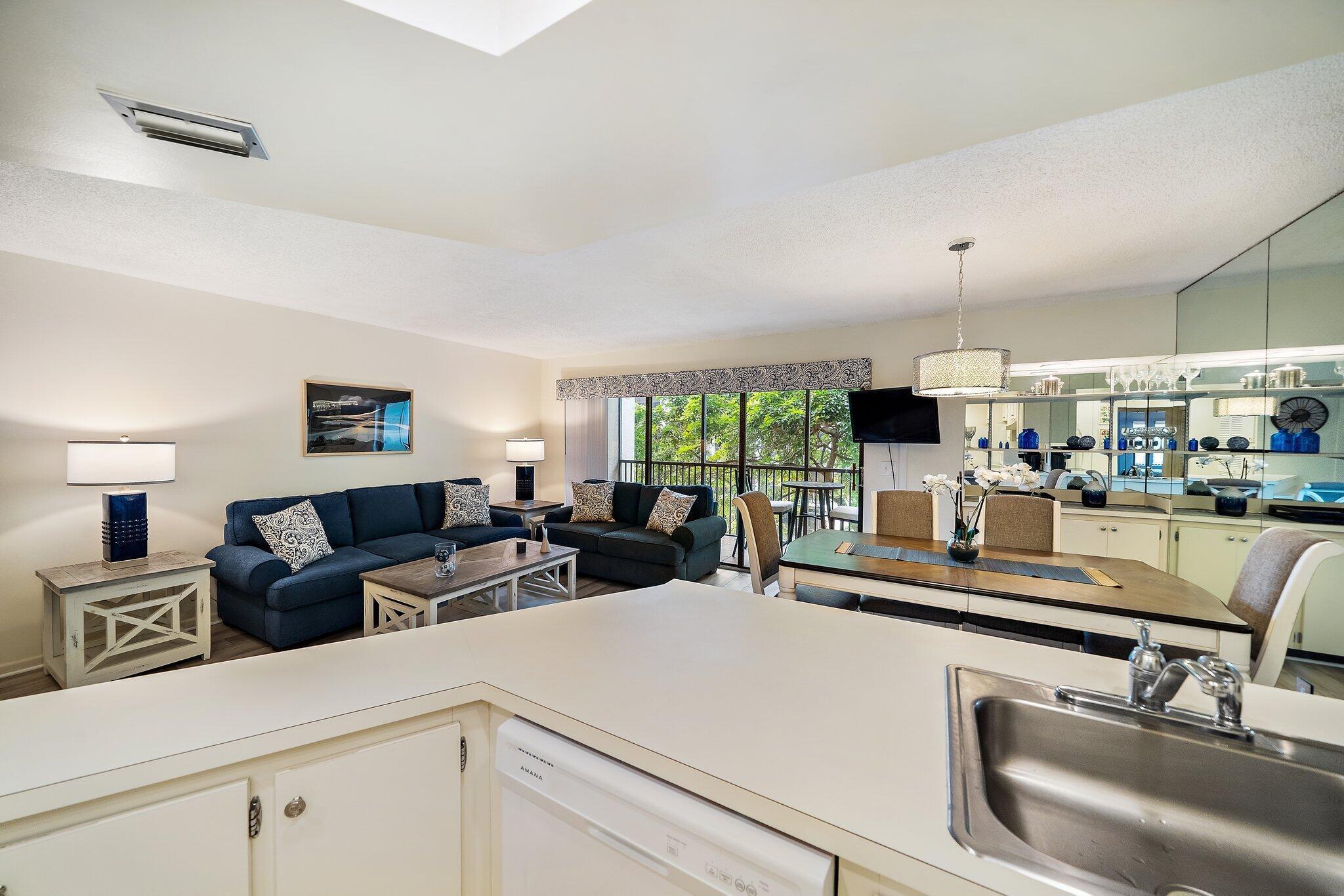 SEA RISE CONDO - Residential Lease