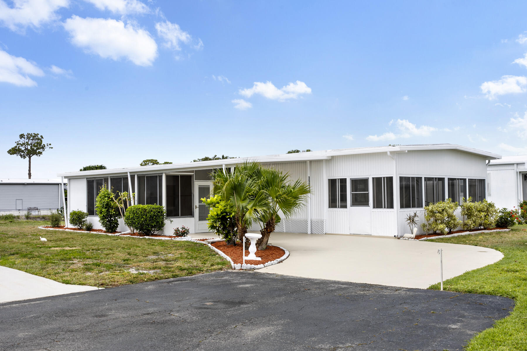 JAMAICA BAY MOBILE HOME CO OP - Residential