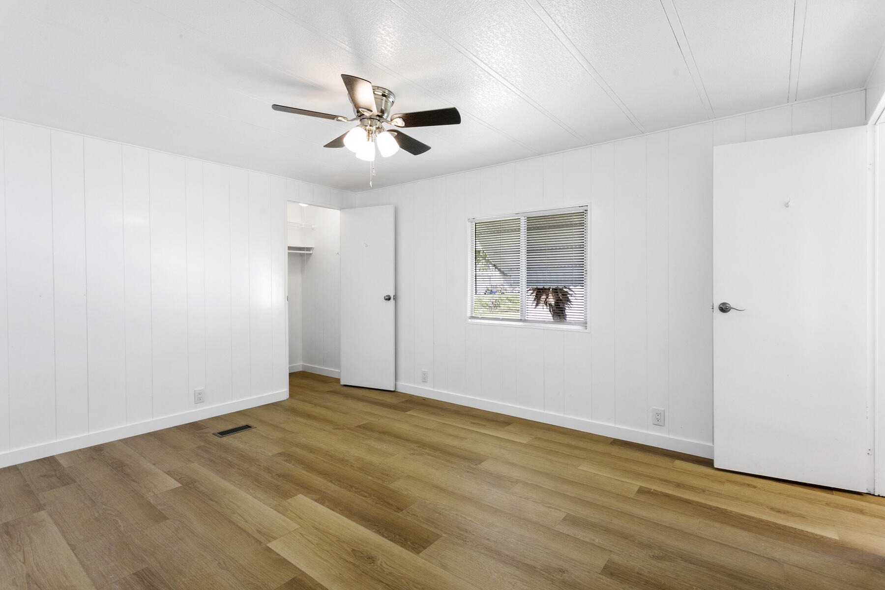 JAMAICA BAY MOBILE HOME CO OP - Residential