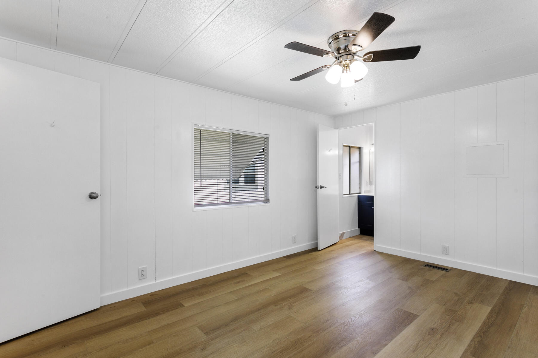 JAMAICA BAY MOBILE HOME CO OP - Residential