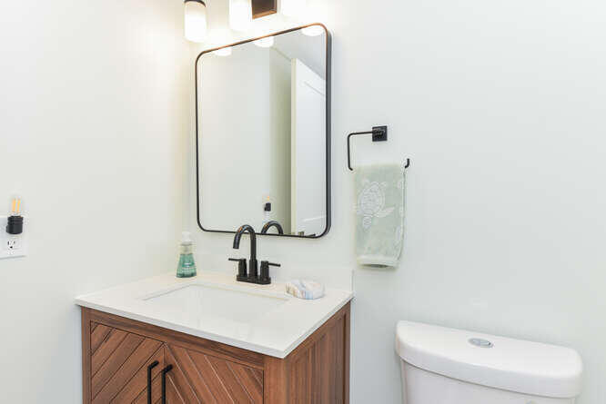 SEA RISE CONDO - Residential Lease