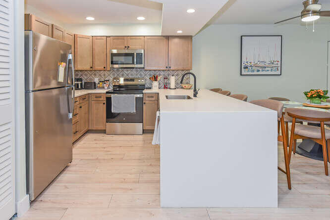 SEA RISE CONDO - Residential Lease