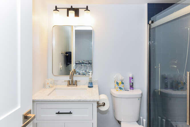 SEA RISE CONDO - Residential Lease