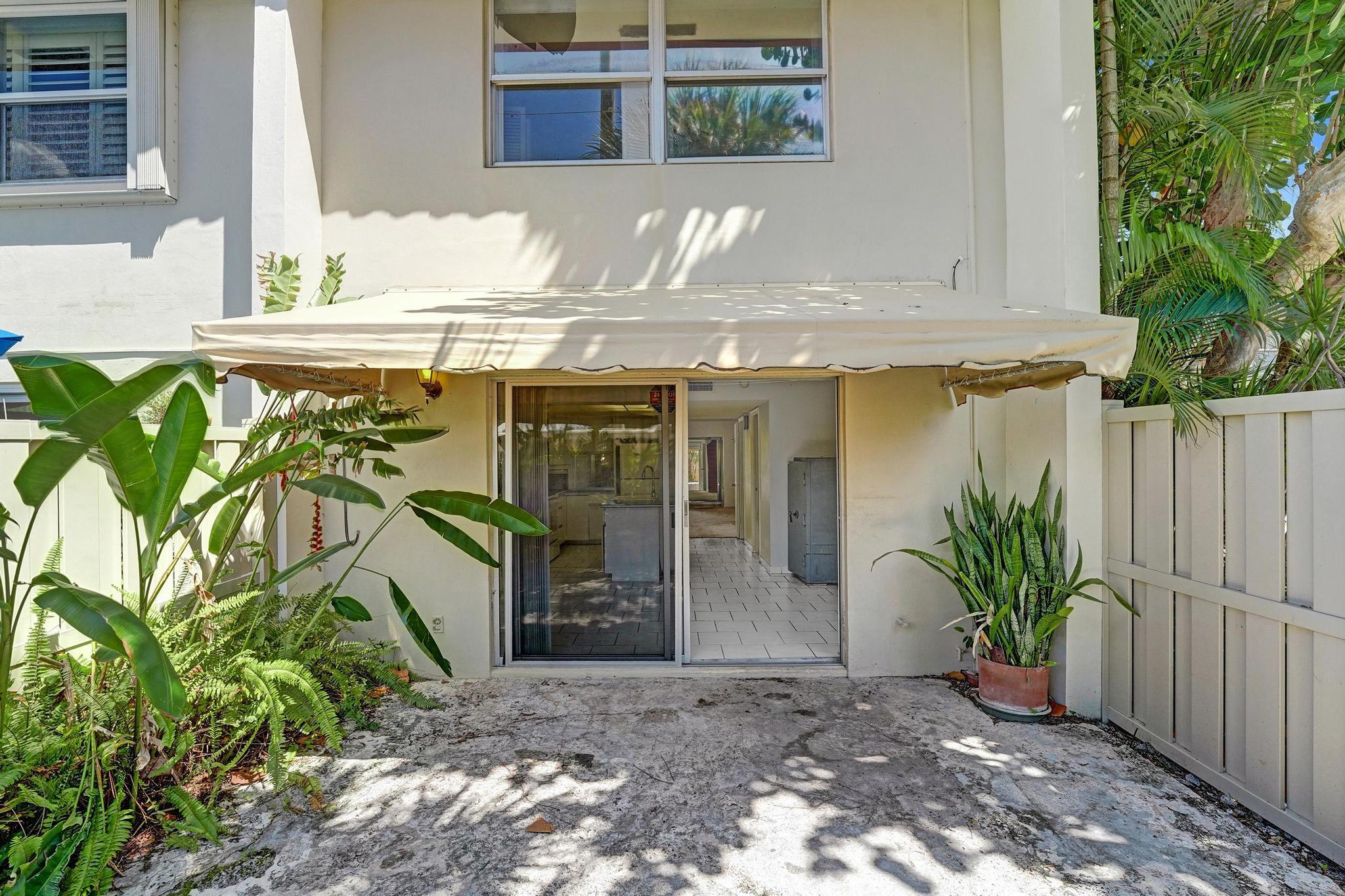 5555 N Ocean Boulevard 17
