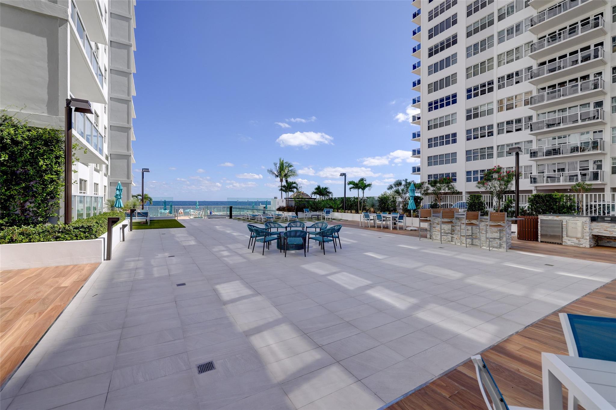 Regency Tower South - Residential