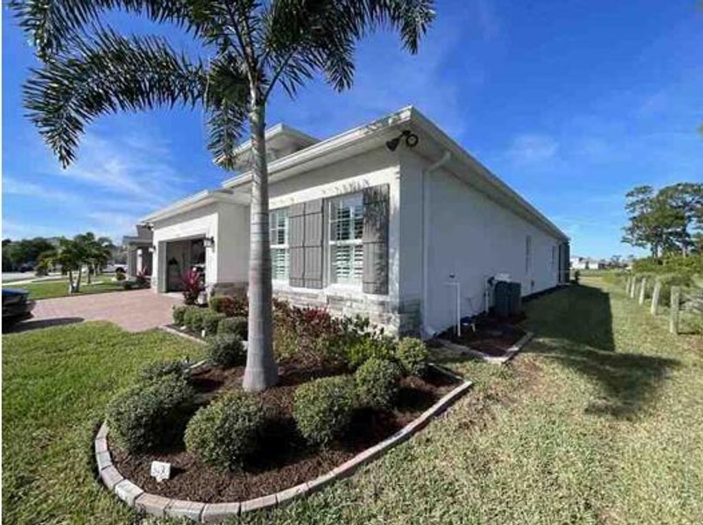 Photo of 4196 Keeson Circle, Vero Beach, FL 32967 (MLS # R11157684)