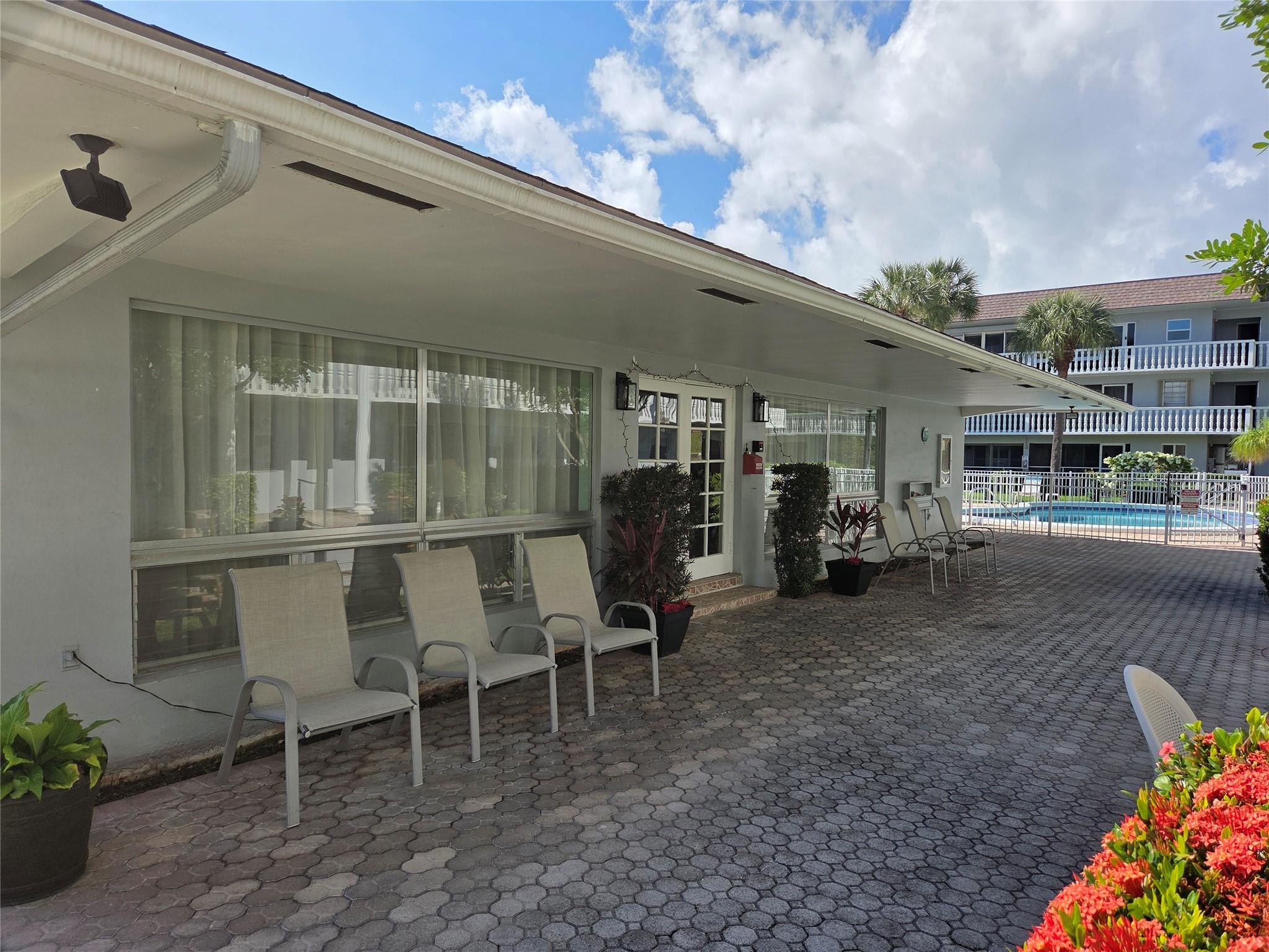 North Hampton Court Condo - Residential Lease