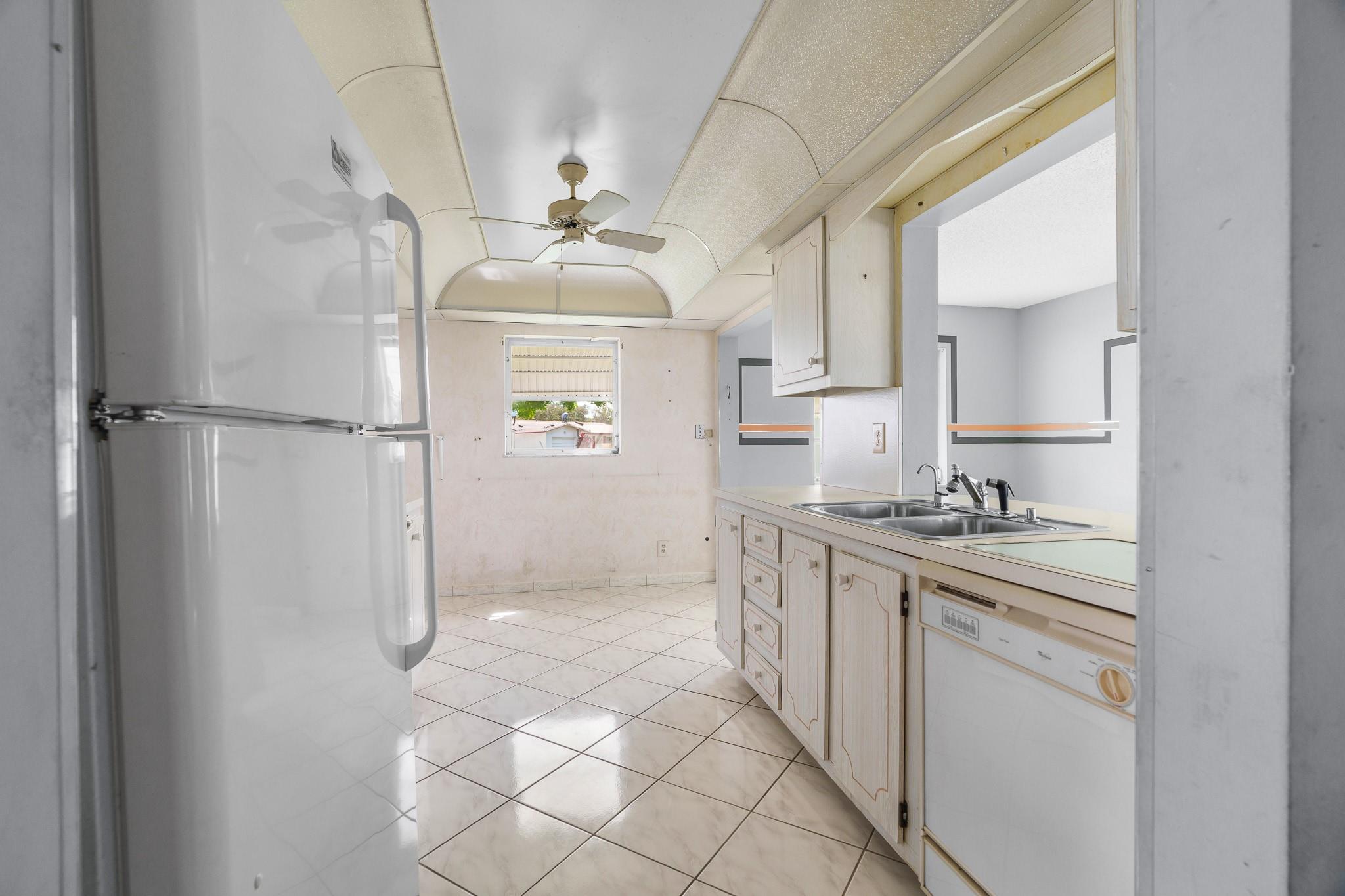 Lauderdale West 2 Sec 78- - Residential