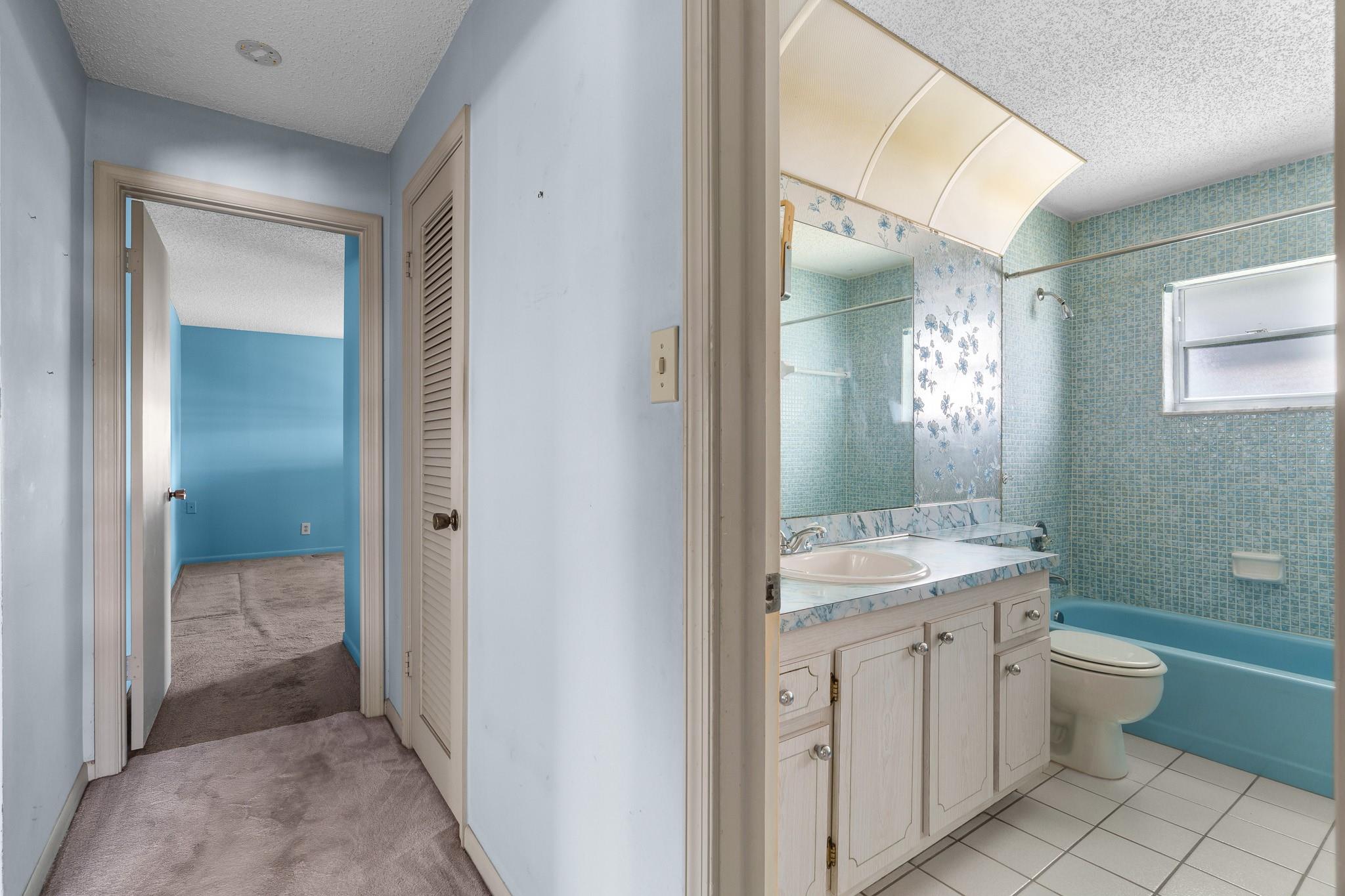 Lauderdale West 2 Sec 78- - Residential