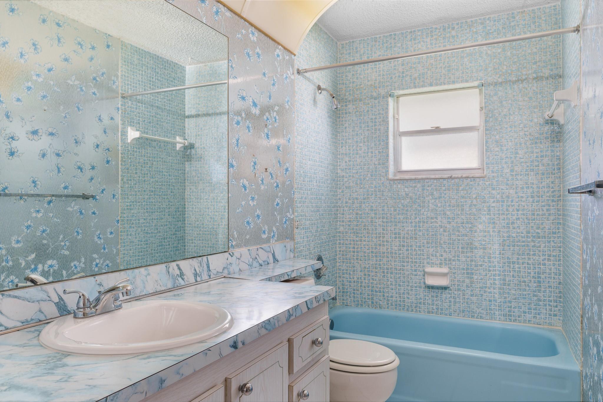 Lauderdale West 2 Sec 78- - Residential