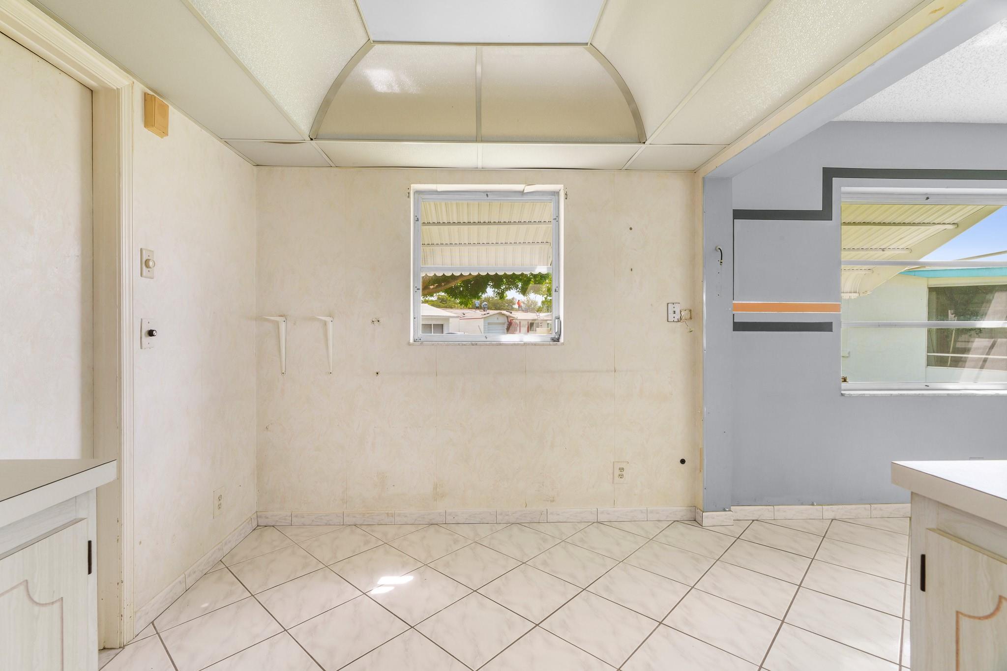 Lauderdale West 2 Sec 78- - Residential