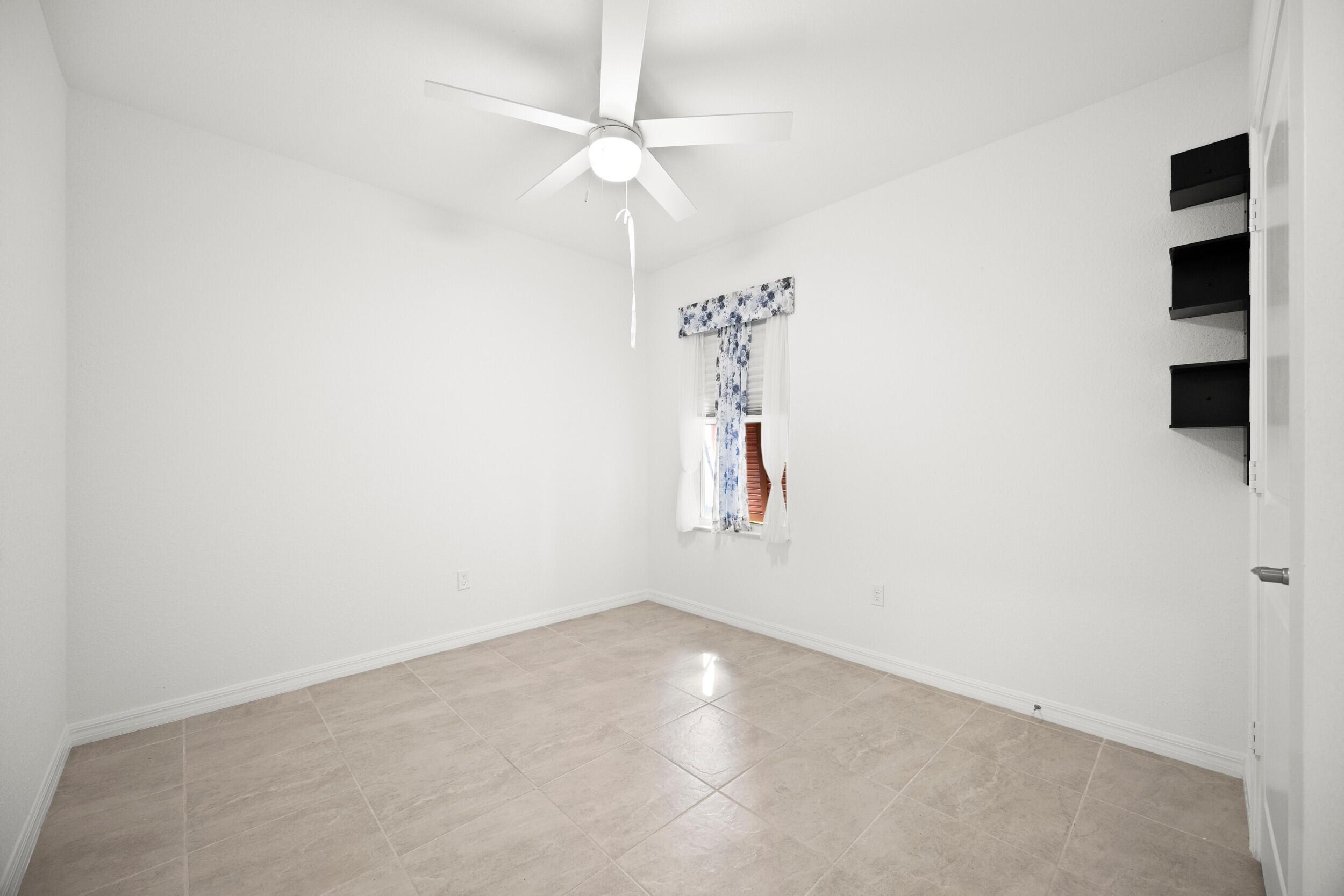 WATERSTONE - Residential