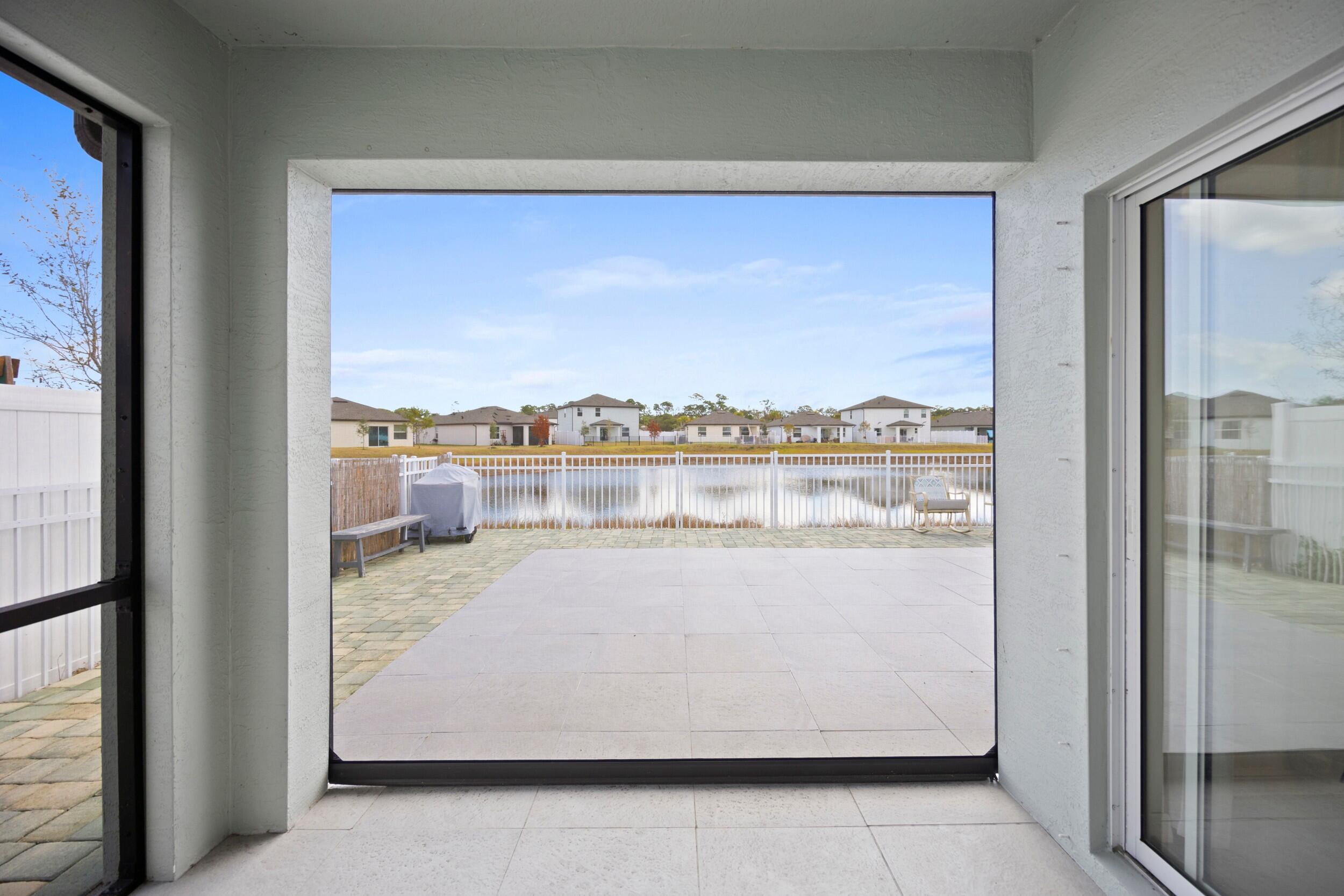 WATERSTONE - Residential