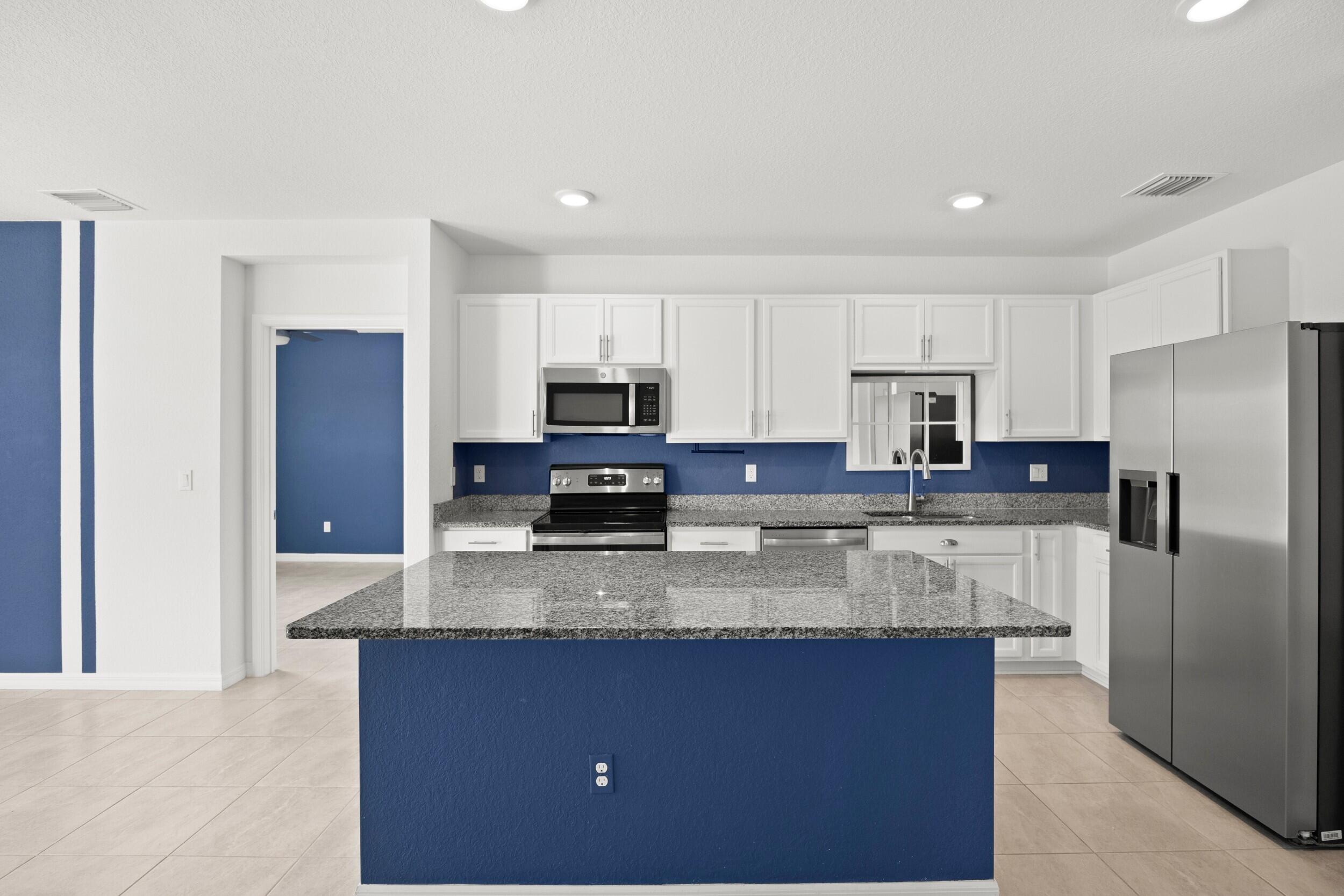 WATERSTONE - Residential