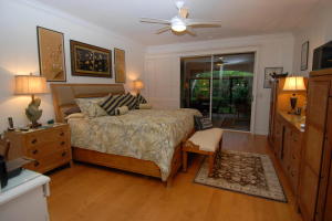 WINDRIFT AT JONATHANS LANDING - Residential