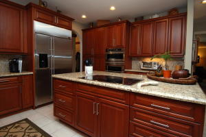 WINDRIFT AT JONATHANS LANDING - Residential