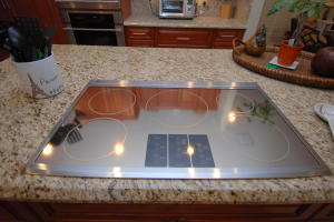 WINDRIFT AT JONATHANS LANDING - Residential