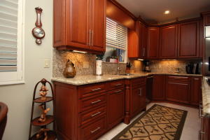 WINDRIFT AT JONATHANS LANDING - Residential