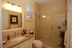 WINDRIFT AT JONATHANS LANDING - Residential