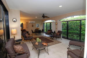 WINDRIFT AT JONATHANS LANDING - Residential