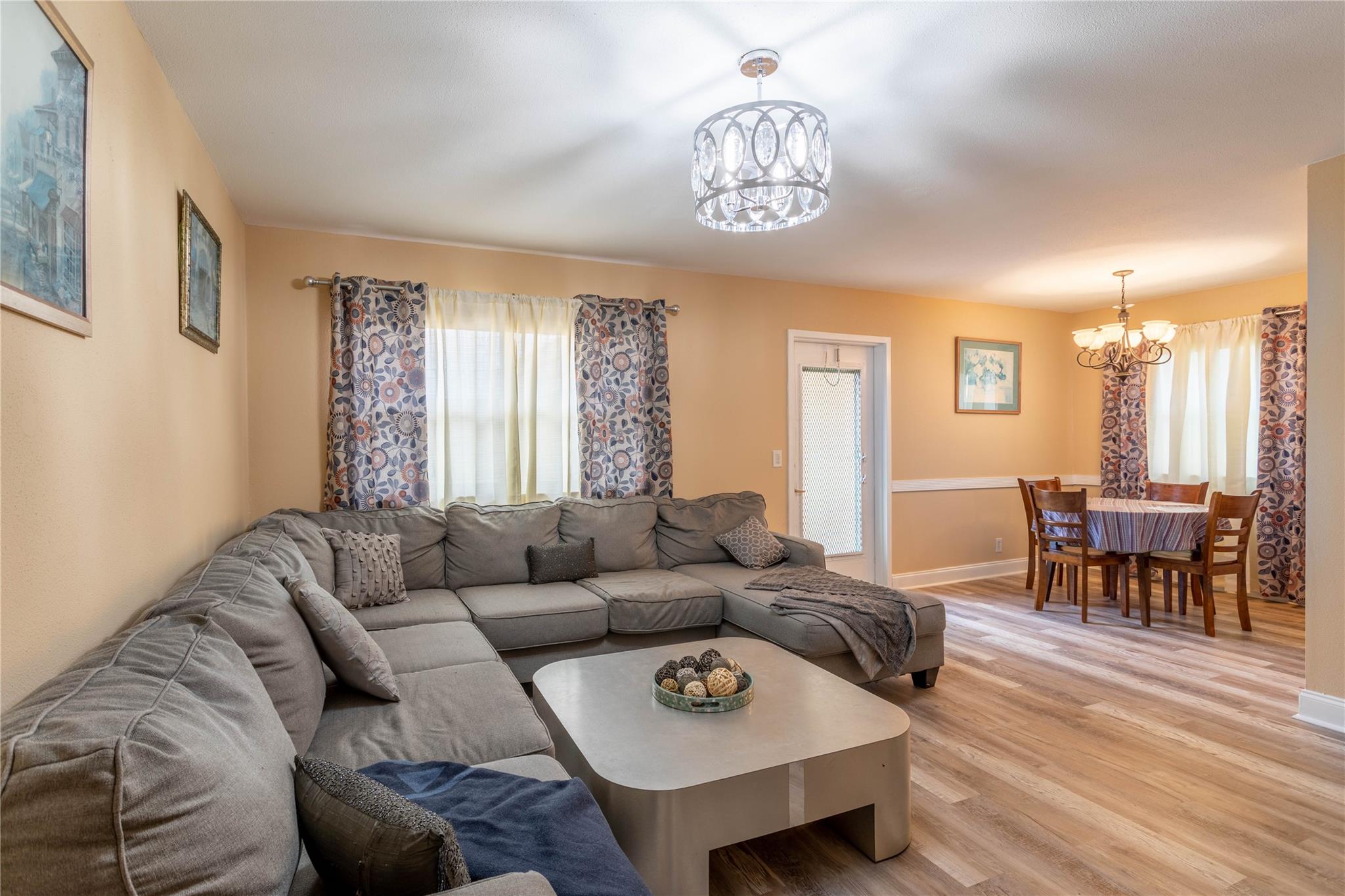 KINGS POINT - Residential Lease