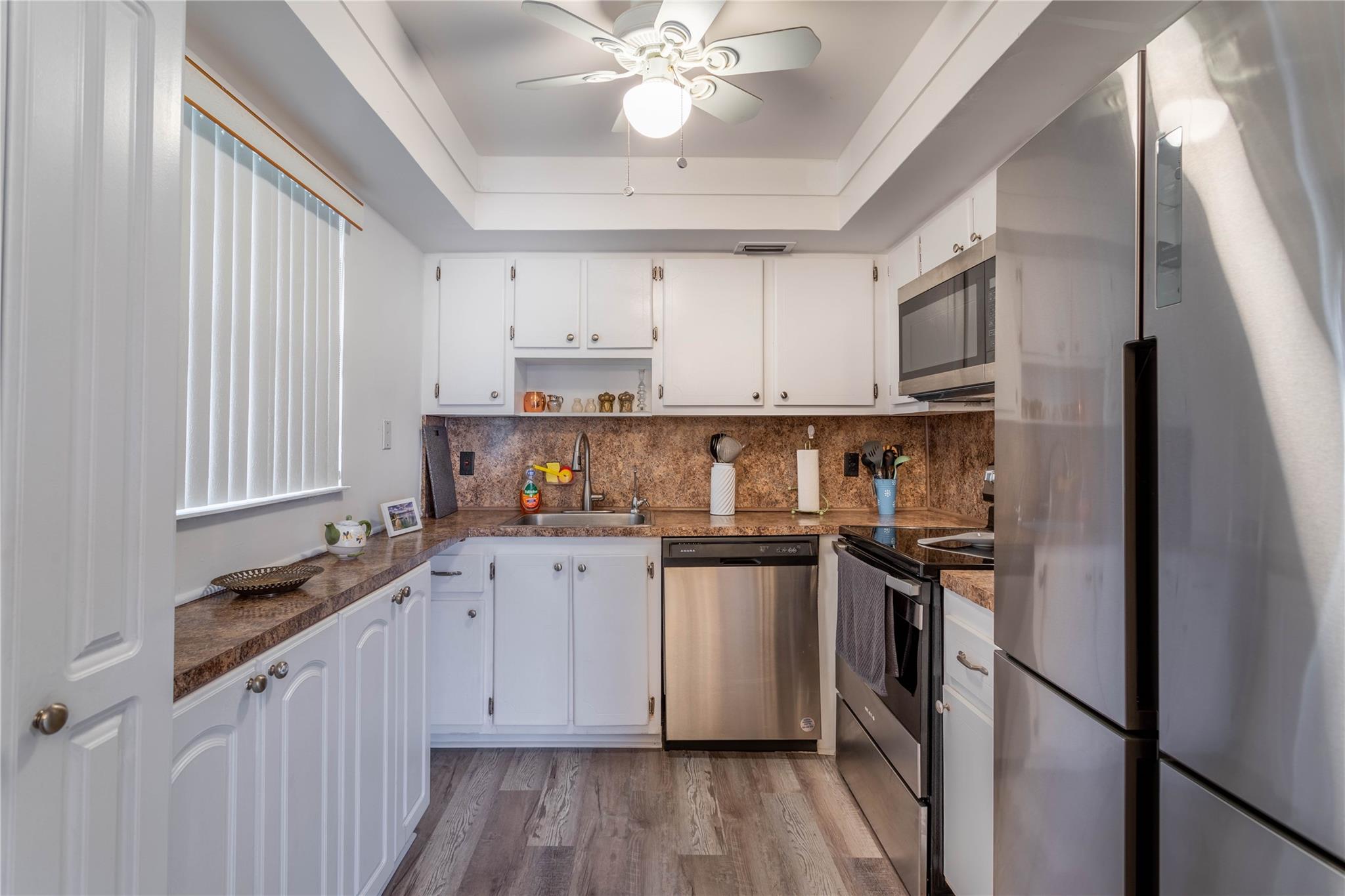 KINGS POINT - Residential Lease