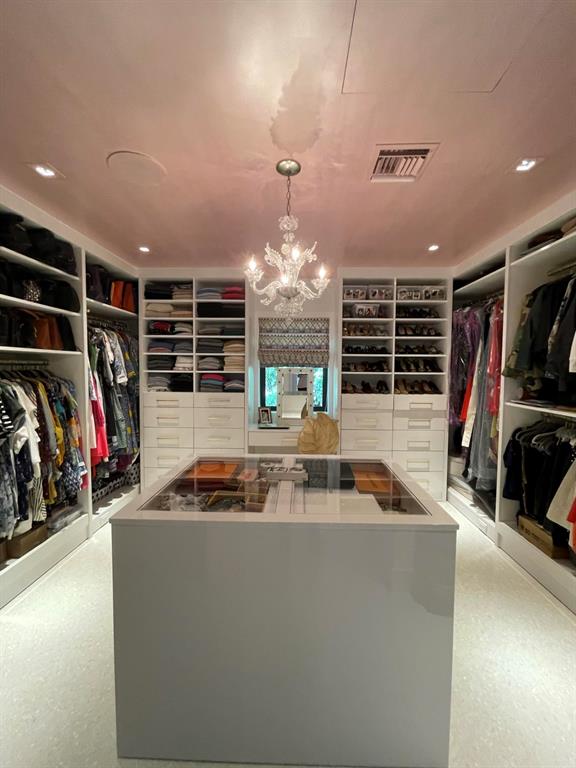 CORAL EST - Residential