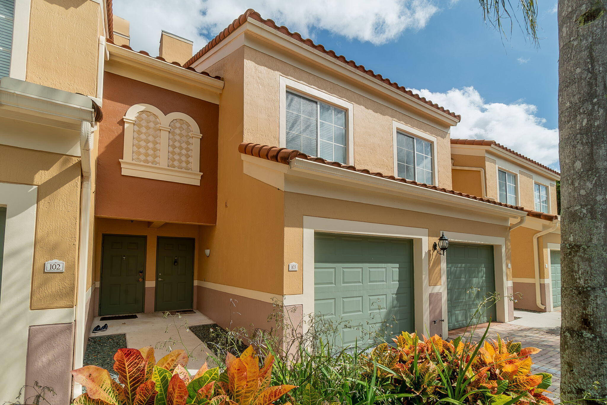 11789 Saint Andrews Place 103