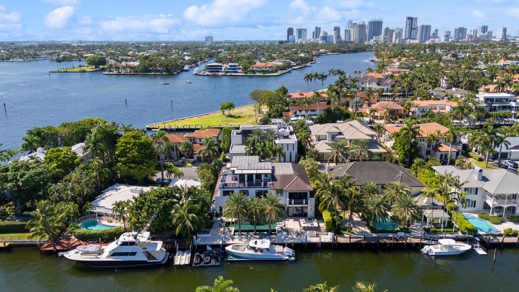 Photo of 720 Isle Of Palms Drive, Fort Lauderdale, FL 33301 (MLS # B26013188)