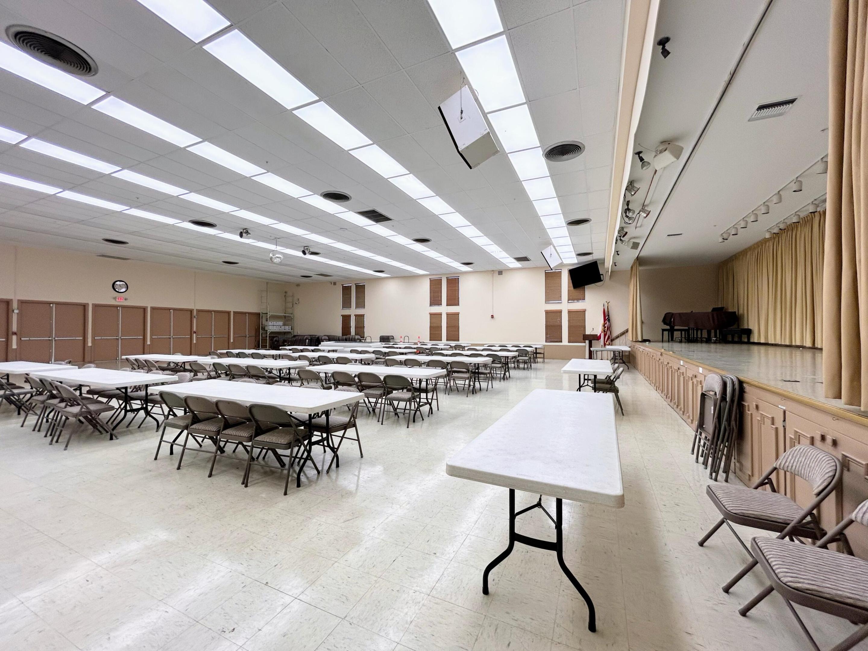 STERLING VILLAGE - Residential