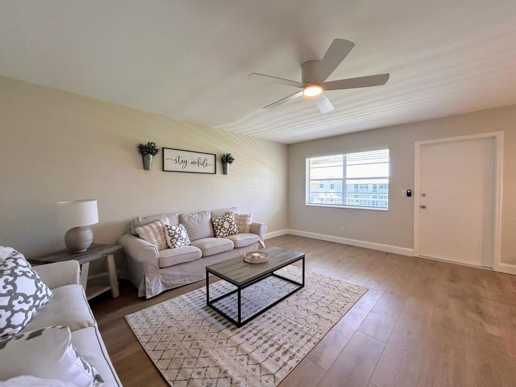 Photo of 620 Horizons W #201, Boynton Beach, FL 33435 (MLS # R11127484)