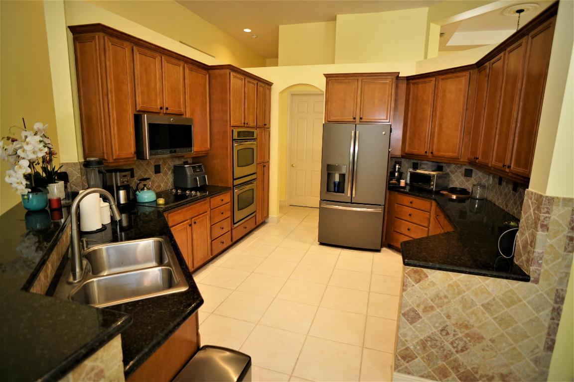 BINKS ESTATES - Residential Lease